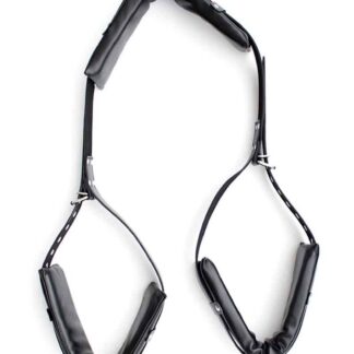 Harnais de maintien noir Étreinte du Sphinx avec larges protections molletonnées pour le cou et les cuisses.