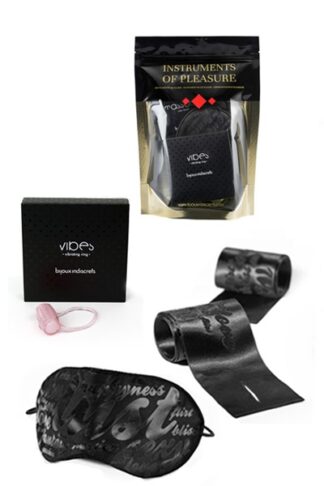 Kit initiation BDSM soft Étreinte de Cuir avec accessoires en satin.